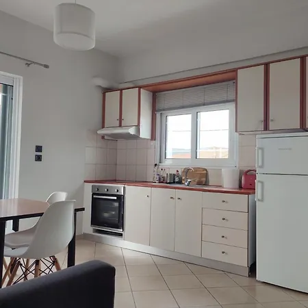 Apartment Peroulia Kompoi